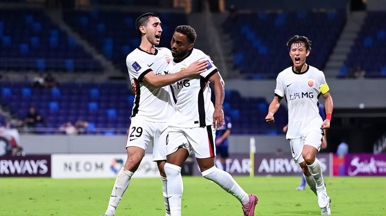 亚博- 集结日亚特兰大绝杀压哨——亚冠节点到来，赛场秩序良好，训练强度明显提升