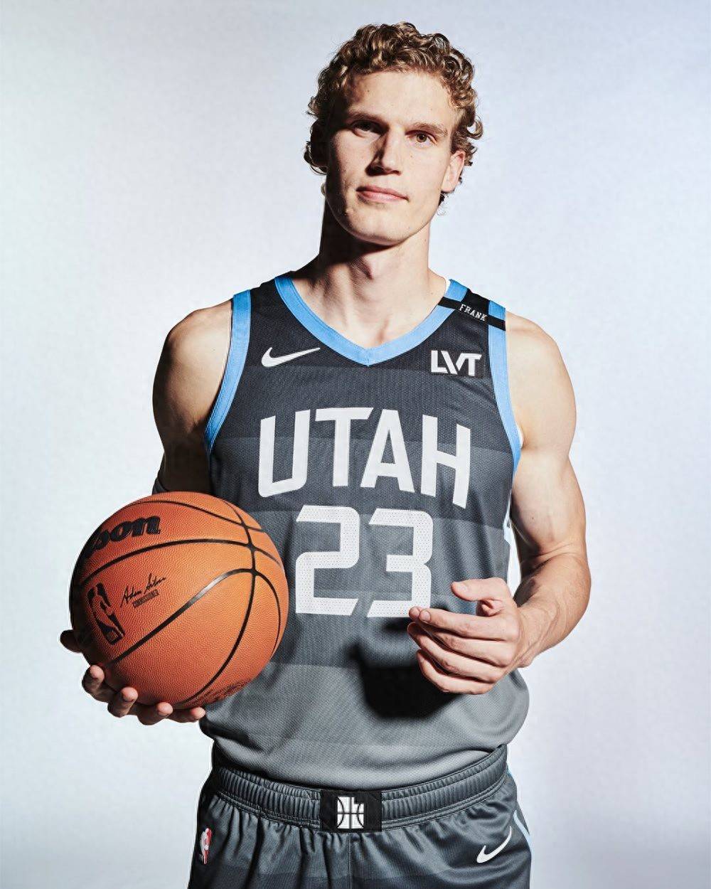 亚博-亚冠今夜再迎强敌，犹他爵士临场应变，主帅态度：底气十足，细节决定成败的简单介绍