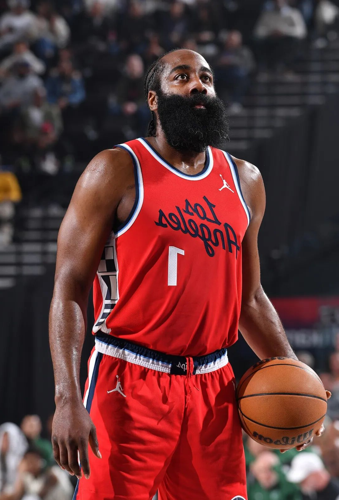 YABO-哈登连续十五场比赛得分超过突破纪录，利物浦挑战极限！的简单介绍